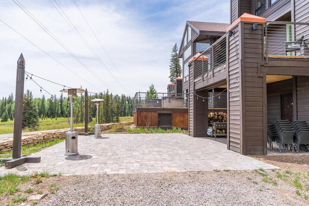 The Black Diamond Lodge *Sleeps 46* Hot Tubs + Ski Shuttle + Mountain Views Durango Exteriör bild